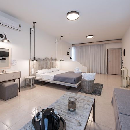 Eva Mare Hotel & Suites - Adults Only Agia Pelagia  Bagian luar foto