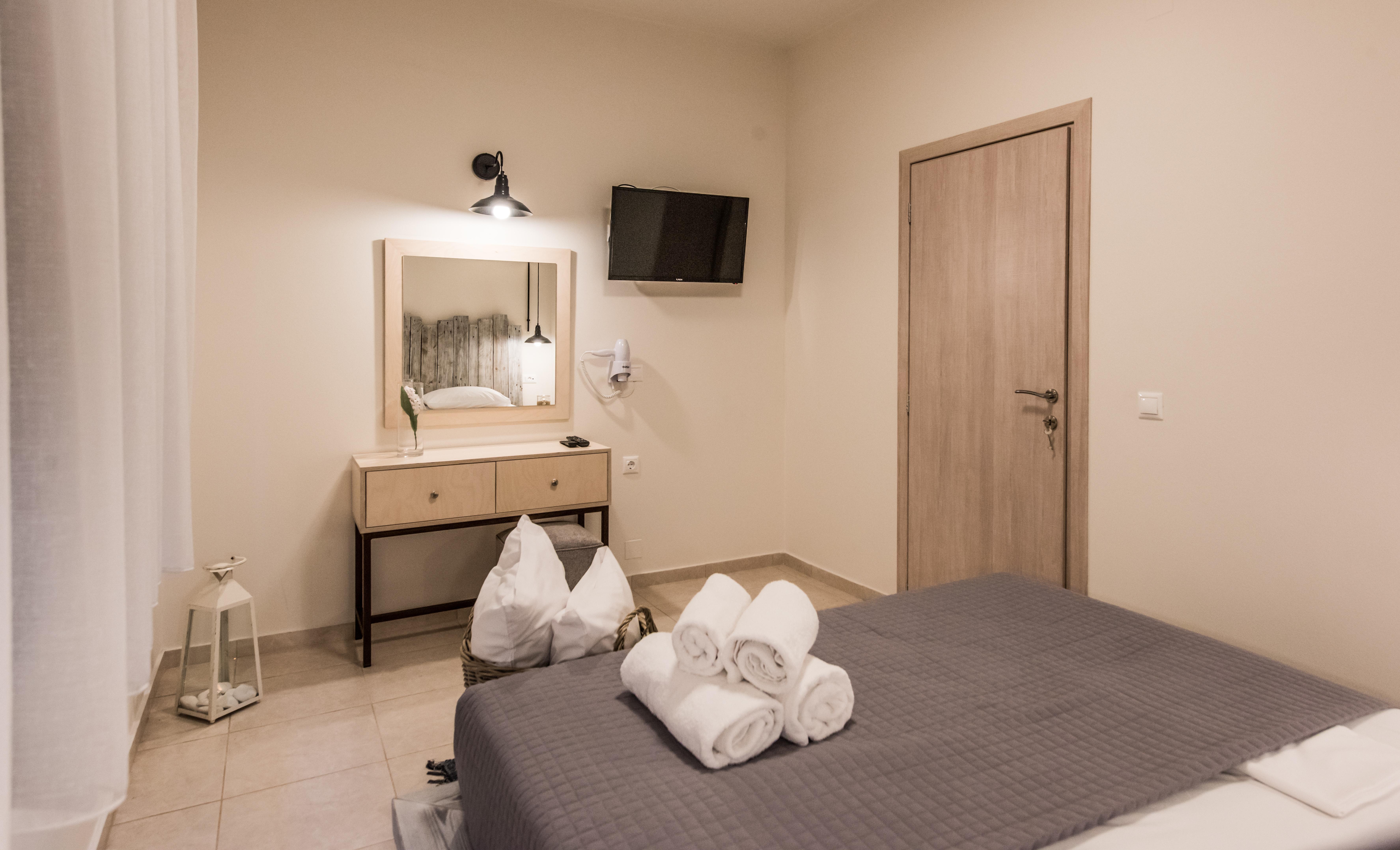Eva Mare Hotel & Suites - Adults Only Agia Pelagia  Bagian luar foto